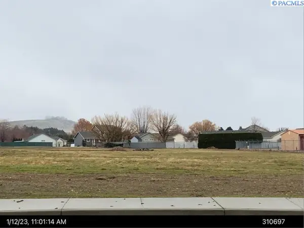 2606 Williams Pl, Kennewick, WA 99336