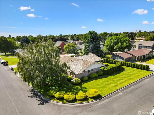 1525 E Catalpa St, Othello, WA 99344