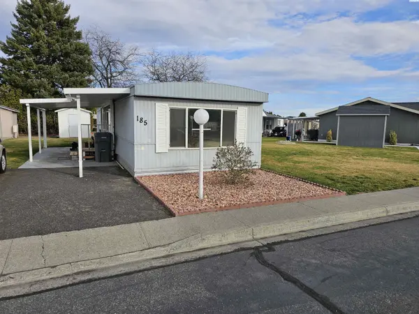 7901 W Clearwater Avenue #185 #185, Kennewick, WA 99336