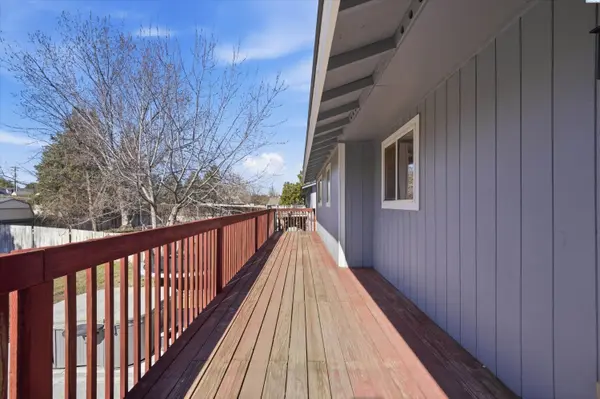 59 Canyon, Richland, WA 99352