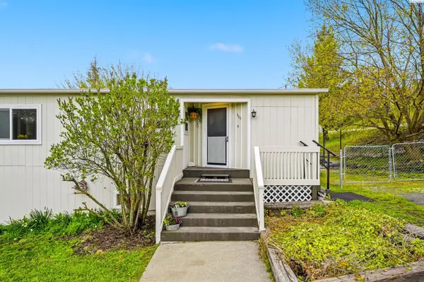 119 E 7th St, Rosalia, WA 99170