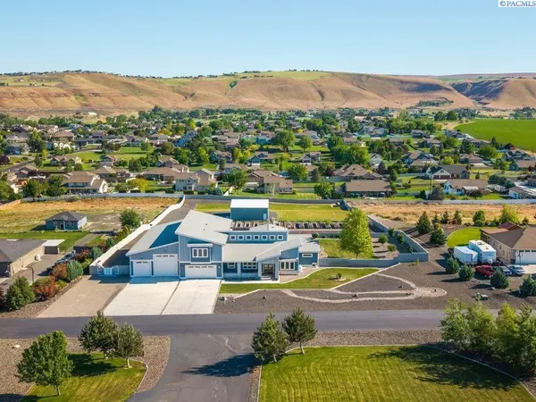 98109 162 Pr SE, Kennewick, WA 99338