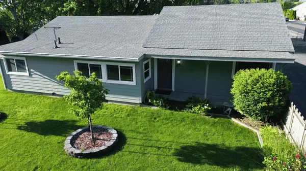4 E 23rd Ave, Kennewick, WA 99337