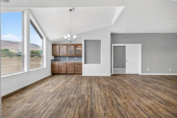 40990 N 115 PRNW, Benton City, WA 99320