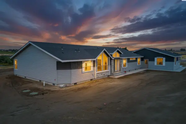 40990 N 115 PRNW, Benton City, WA 99320