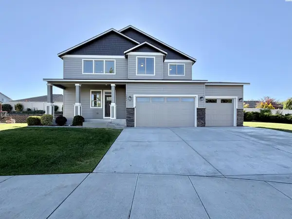 3044 S Fillmore Pl,  Kennewick,  WA 99338