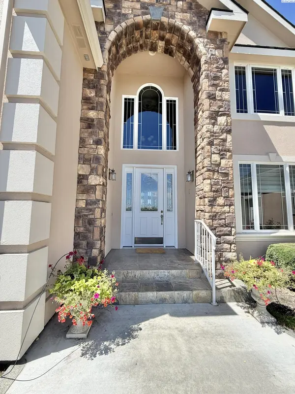 22010 S Verbena St., Kennewick, WA 99337