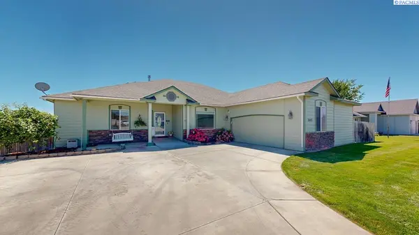 5903 Kilawea Drive, West Richland, WA 99353