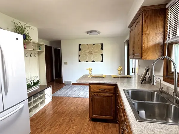 532 WILLOW DR, Kaukauna, WI 54130-3048