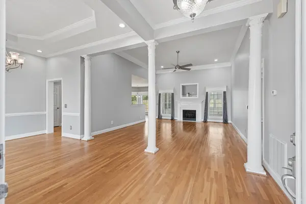 1015 Fairways Dr, Greenbrier, TN 37073