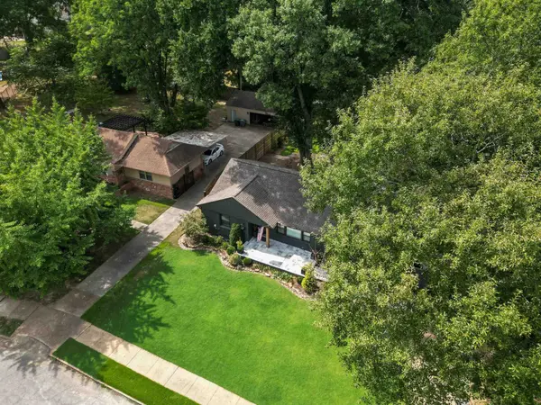 211 CECILIA DR, Memphis, TN 38117