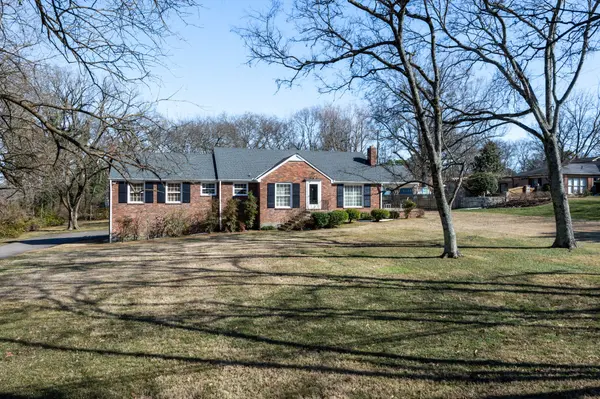 4018 Estes Road, Nashville, TN 37215