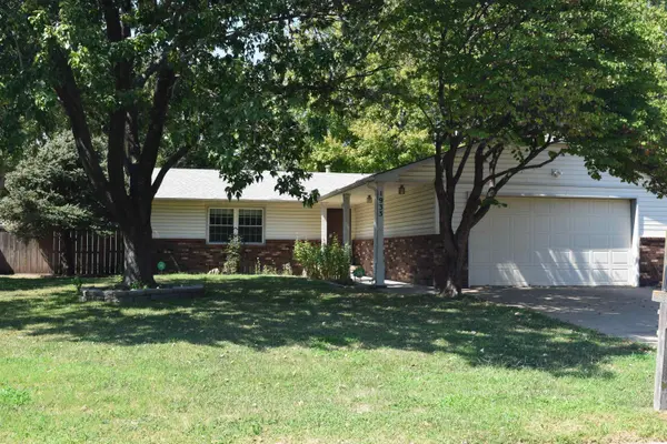 1933 N Reca, Wichita, KS 67212-1217