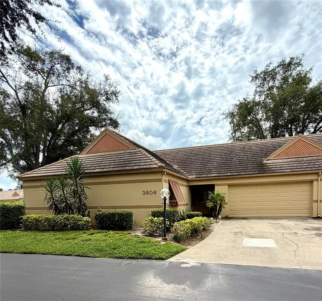 3606 57TH AVENUE DR W, Bradenton, FL 34210