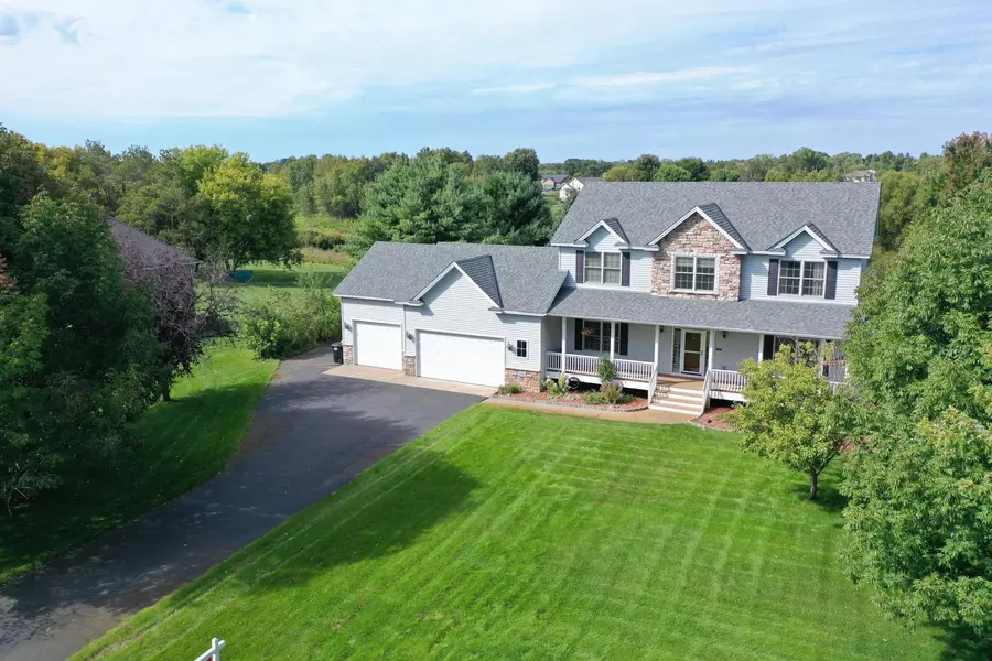 2723 174th AVE NE, Ham Lake, MN 55304