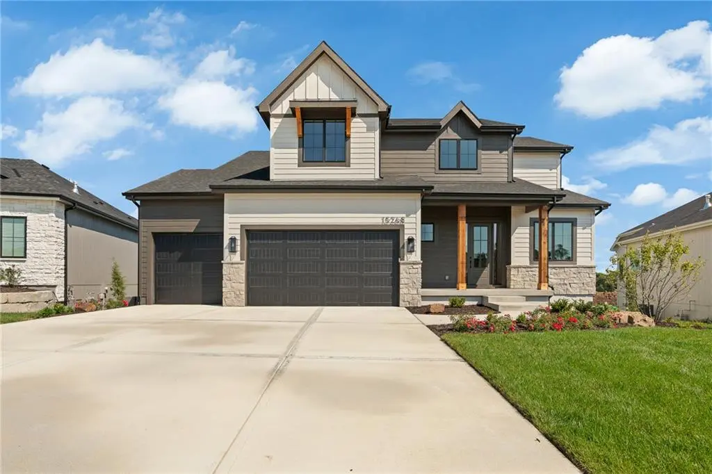 16283 Hall ST, Olathe, KS 66062