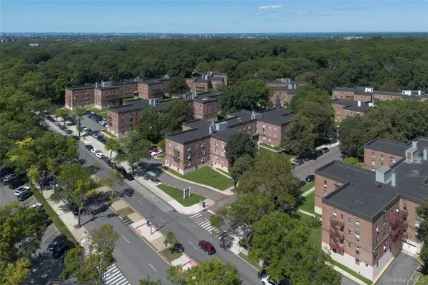 87-19 204th street #A61, Hollis Hills, NY 11423