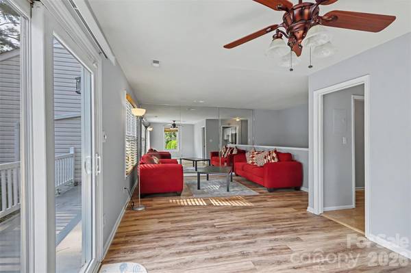 8521 Castle Pine CT, Charlotte, NC 28226