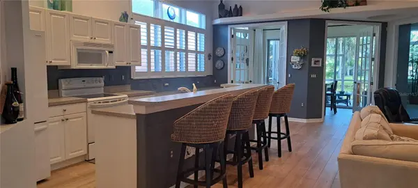2120 MATTAMY CT, Venice, FL 34292