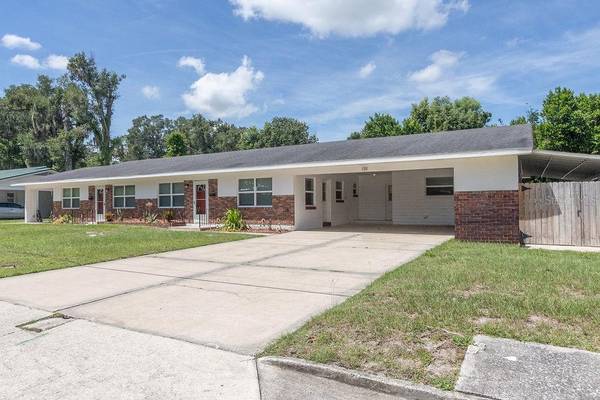 106 N KENTUCKY AVE, Deland, FL 32724