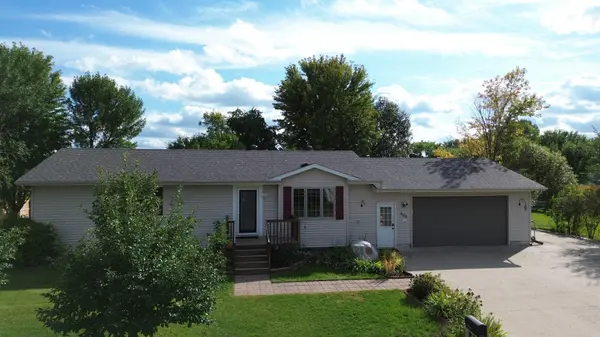 604 10th AVE SE, Barnesville, MN 56514