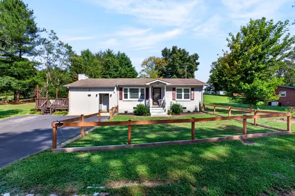 204 Camp Dr, Sparta, TN 38583