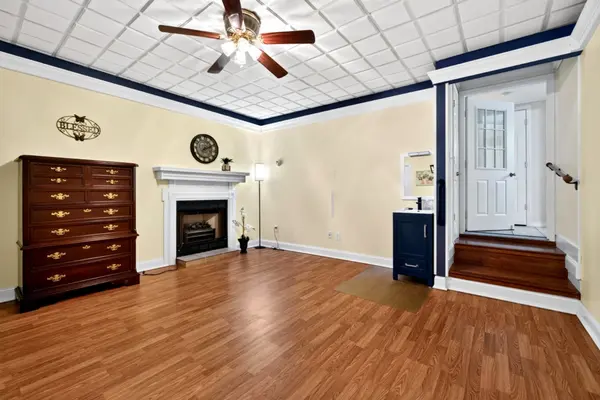 204 Camp Dr, Sparta, TN 38583