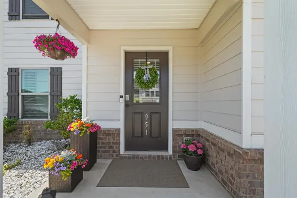 951 Equine DR, Roebuck, SC 29376