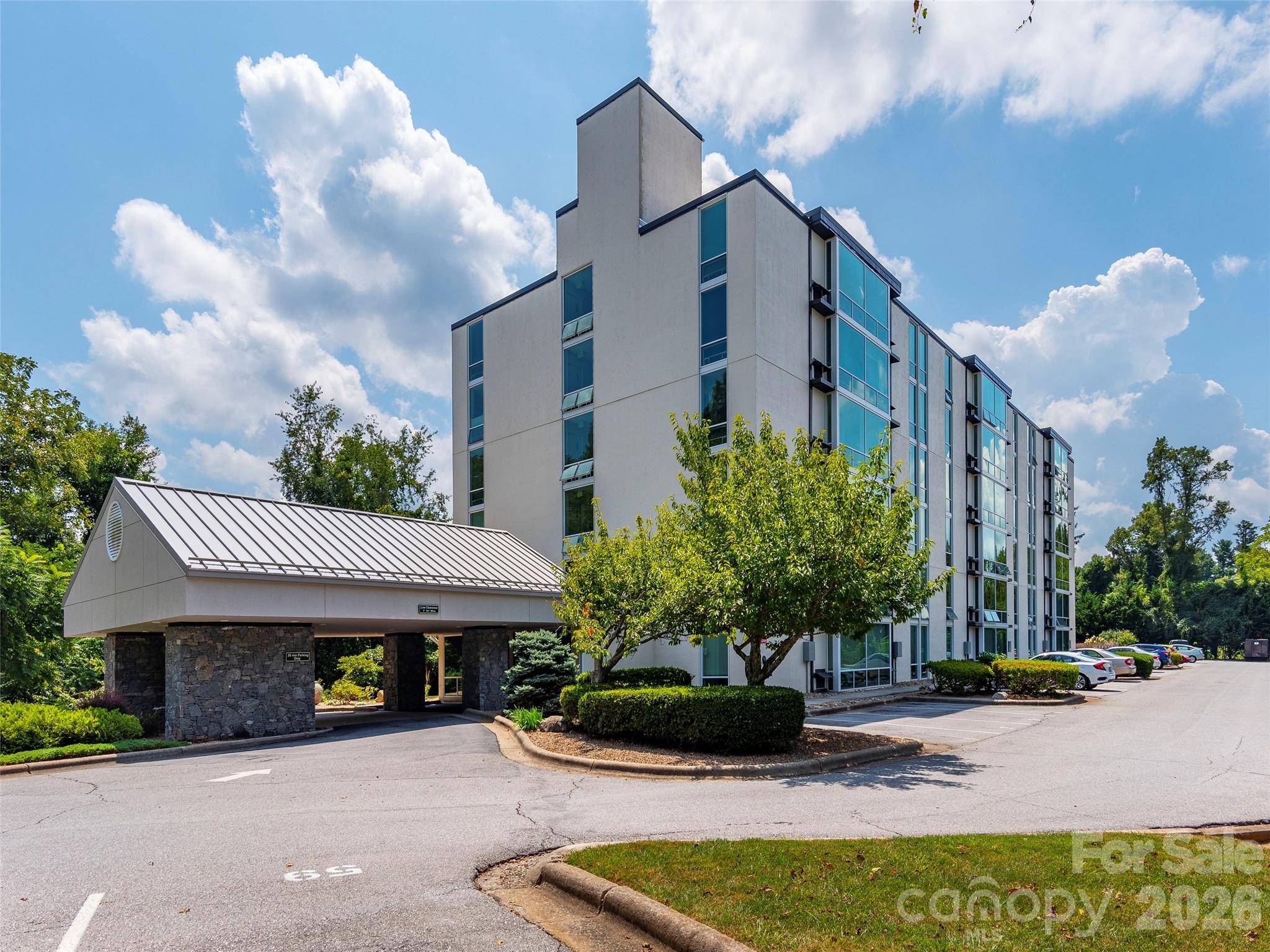 647 Town Mountain RD #307, Asheville, NC 28804