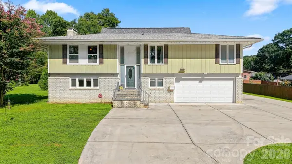 706 Springdale RD, Statesville, NC 28677