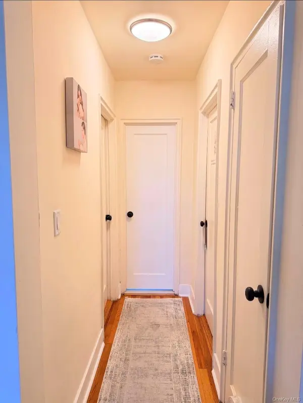 275 MAPLE #E3, Rockville Centre, NY 11570