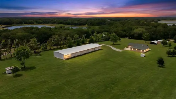 14433 LAKE YALE RD, Umatilla, FL 32784