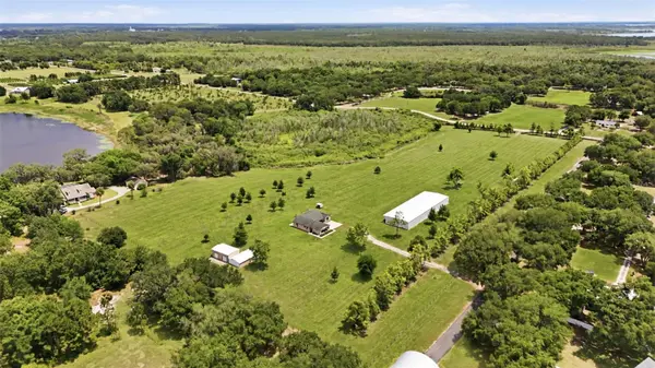 14433 LAKE YALE RD, Umatilla, FL 32784