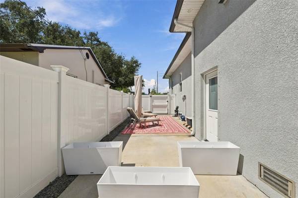 3925 1ST ST NE, St Petersburg, FL, 33703 photo 45