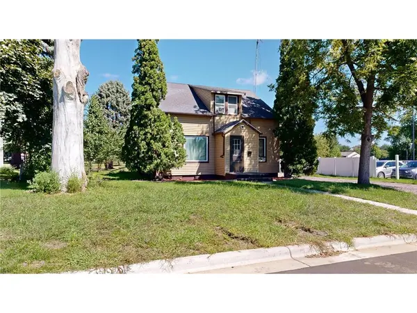 447 E Schlieman AVE #RENTAL, Appleton, MN 56208