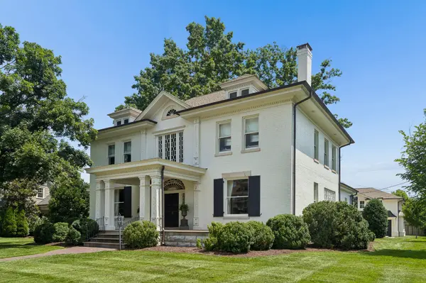 243 3rd Ave #S, Franklin, TN 37064