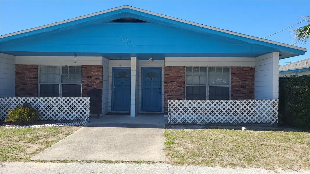 10704 N 15TH ST #B, Tampa, FL 33612