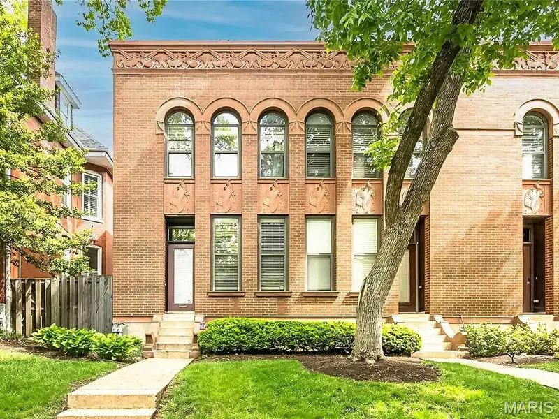 4343 Laclede AVE #H, St Louis, MO 63108