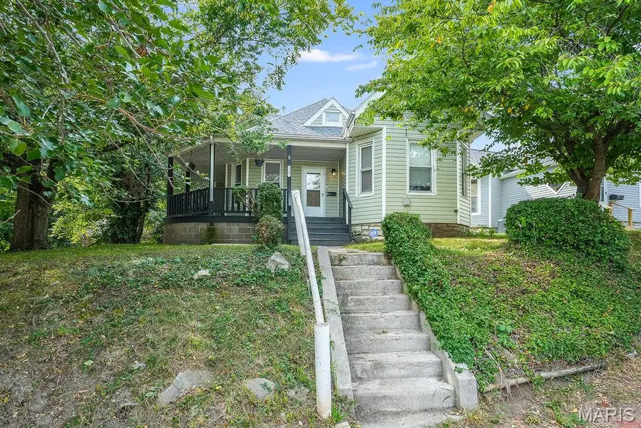 1108 W 9th ST, Alton, IL 62002