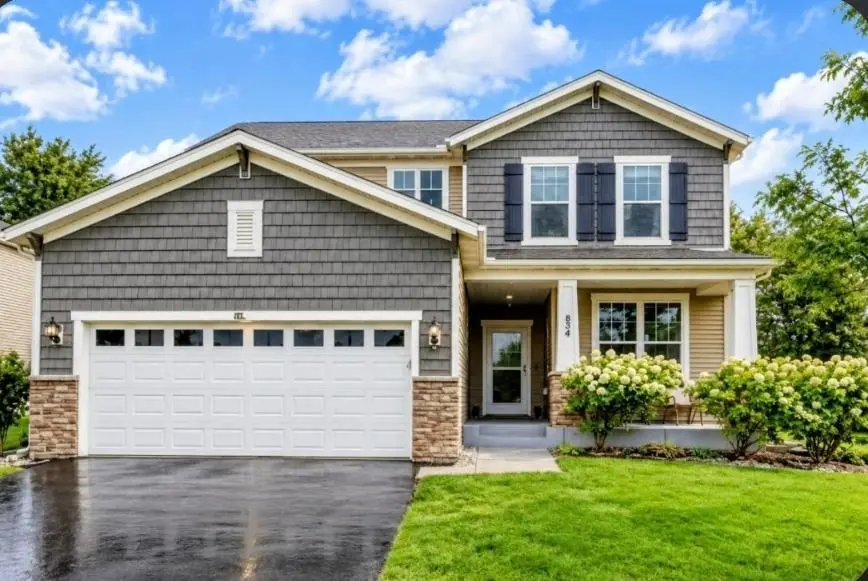 524 Aidan CV, Eagan, MN 55123