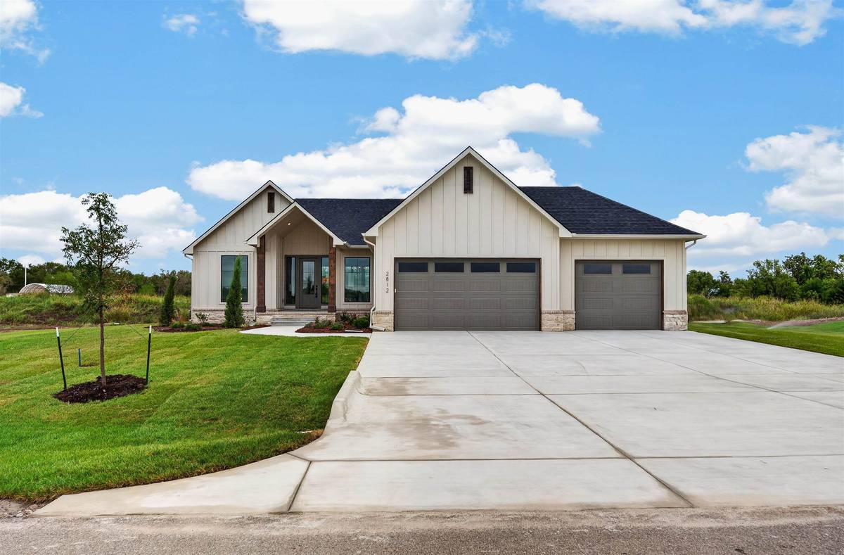 2812 E Kay St, Derby, KS 67037