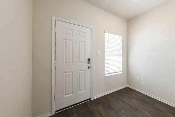 120 Harvest Creek DR, Uhland, TX 78640