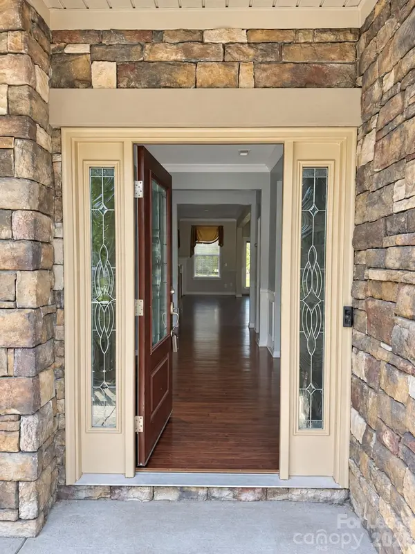 2642 Treeline DR, Concord, NC 28027