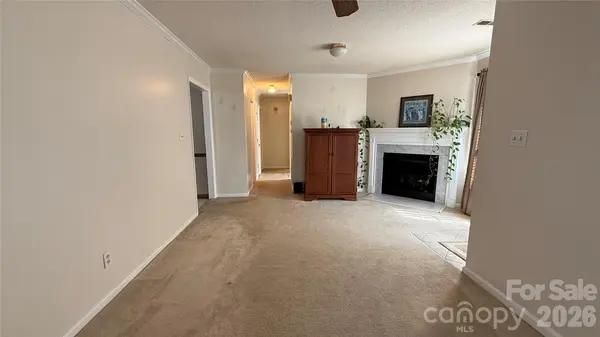 1078 Farm Pond LN, Rock Hill, SC 29732