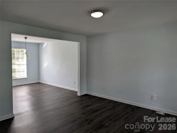 11141 Carver Pond RD, Charlotte, NC 28269