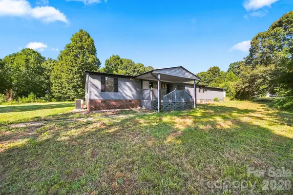2947 NC 16 HWY, Newton, NC 28658
