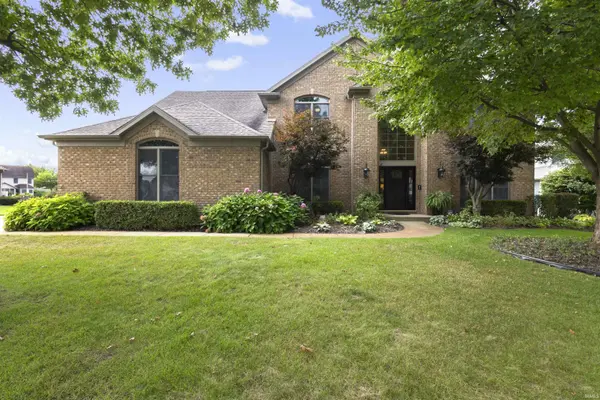 51769 Westport CT, Granger, IN 46530-8222