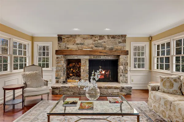 72 Old Mill River RD, Pound Ridge, NY 10576