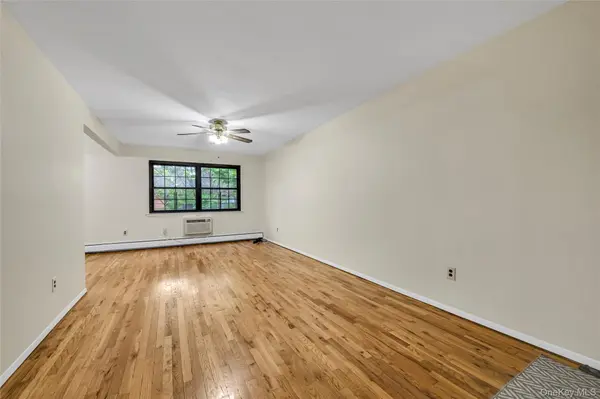 220-30 64th AVE #3rd fl, Bayside, NY 11364