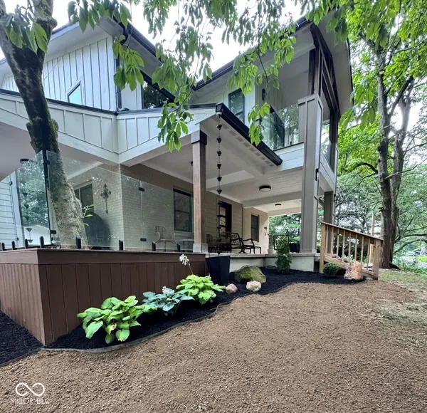 7980-7984 Royal AVE, Zionsville, IN 46077
